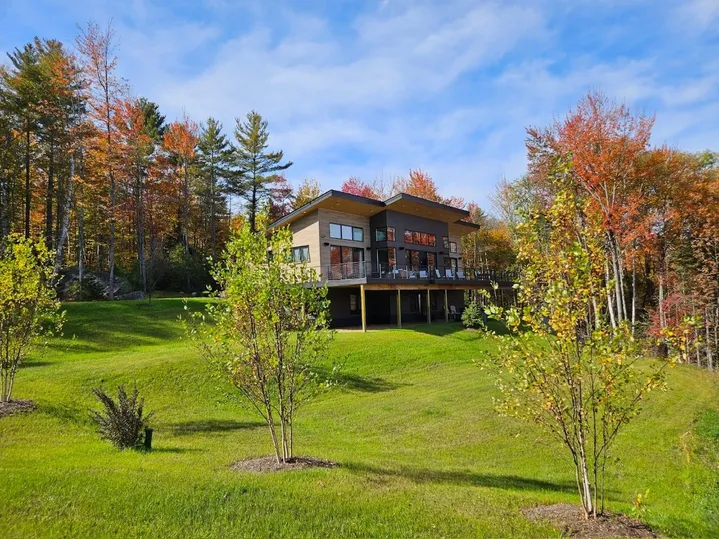 Maple Lodge photo 35